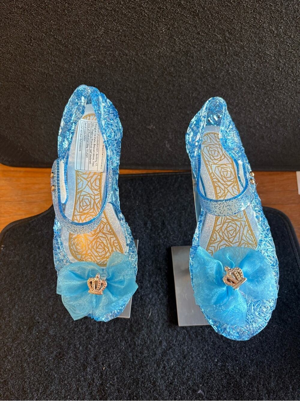 Girls Blue Princess Dress Shoes Size 35 EU / US Kids 3–3.5Y Glitter Flats